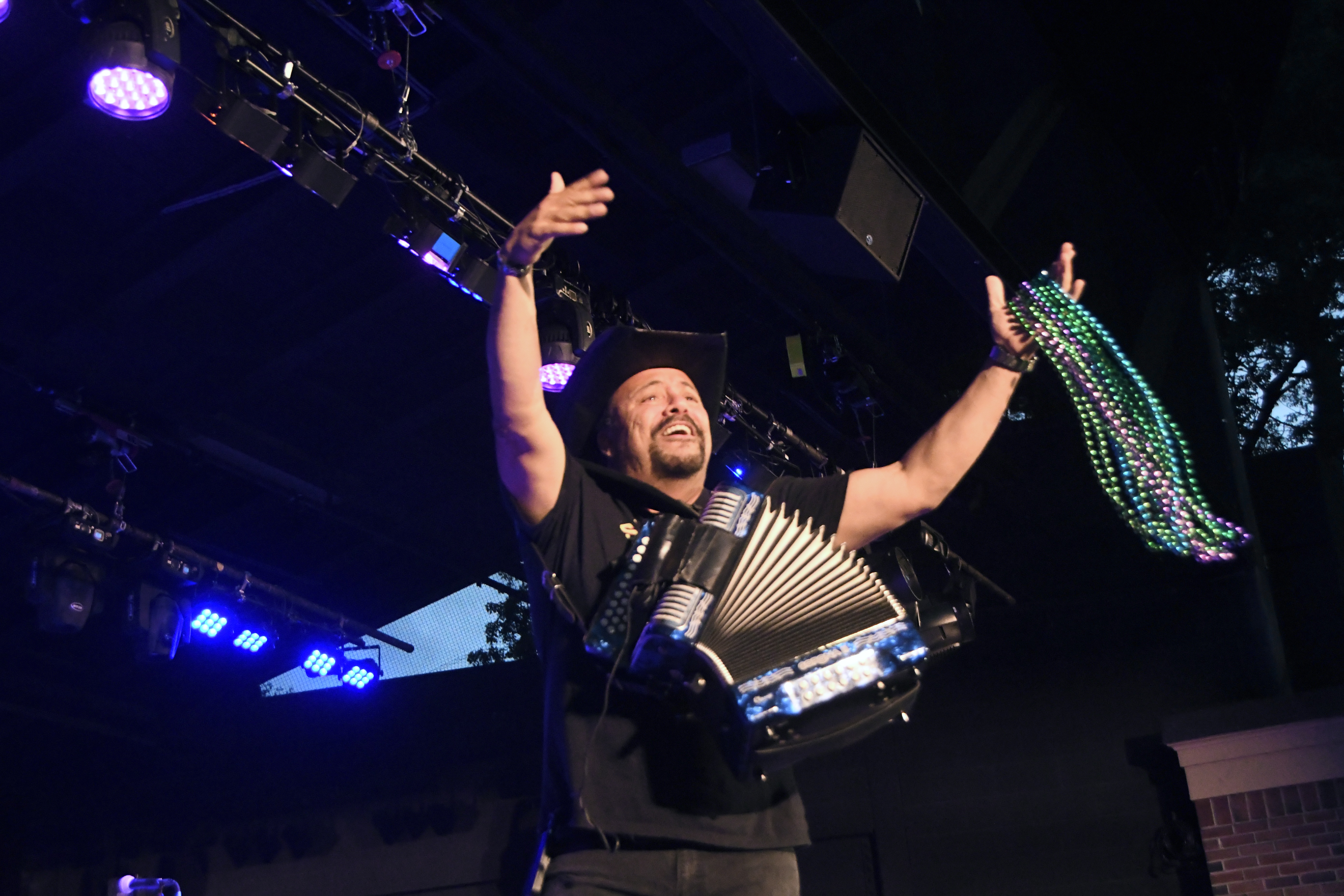 Review: Terrance Simien & the Zydeco Experience, and the Mohawk